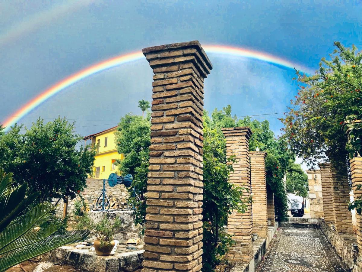 Galaxídhion Archontiko Art Hotel מראה חיצוני תמונה